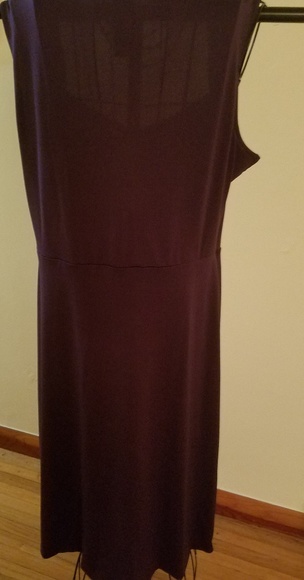 Dress - Picture 3 of 7